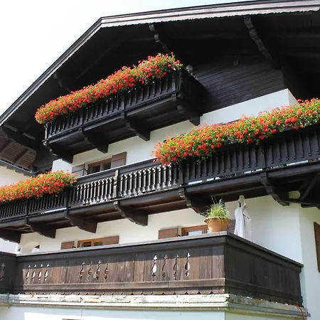Ferienwohnung Haus Straif Brixen im Thale Exterior foto